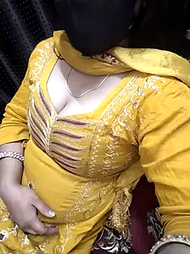 Snapshot of Cute_Angel_1 chatting on November 10, 2025, 10:42 am Cute Angel 1 online show from November 10, 2025, 10:42 am