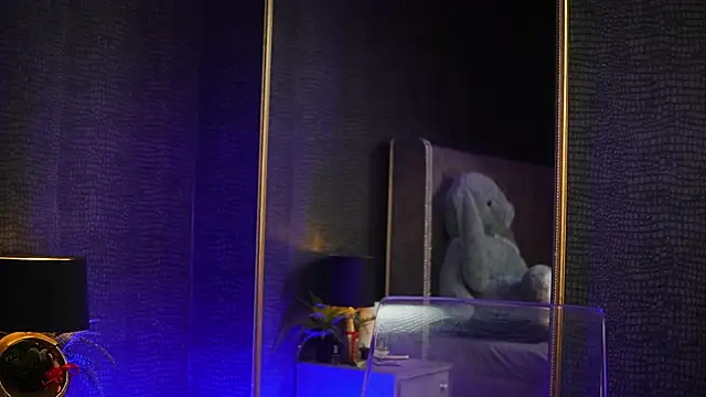 GiaEasyIce online show from May 8, 2026, 8:01 pm