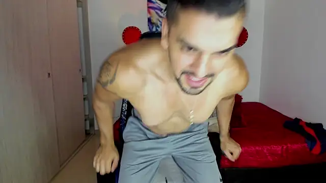 axelwinters   online show from April 9, 2026, 11:11 pm