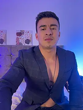 Snapshot of Chris_Clarck chatting on April 13, 2026, 7:18 pm Chris Clarck online show from April 13, 2026, 7:18 pm