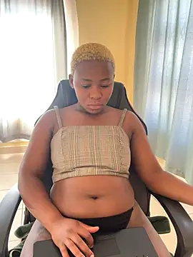 MiyaXo2 online show from November 25, 2025, 1:55 pm