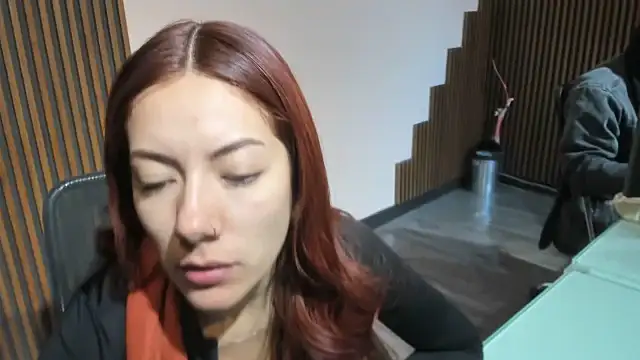 Snapshot of desk_desire chatting on February 11, 2026, 12:27 pm desk desire online show from February 11, 2026, 12:27 pm