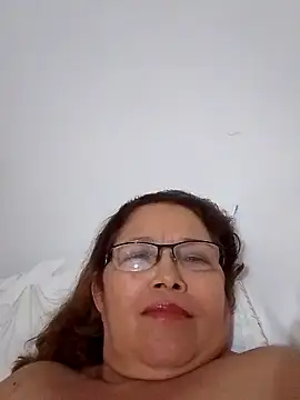 Snapshot of Cessi50 chatting on February 10, 2026, 2:21 am Cessi50 online show from February 10, 2026, 2:21 am