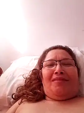 Snapshot of Cessi50 chatting on February 9, 2026, 1:53 pm Cessi50 online show from February 9, 2026, 1:53 pm