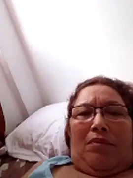 Snapshot of Cessi50 chatting on February 17, 2026, 12:13 pm Cessi50 online show from February 17, 2026, 12:13 pm