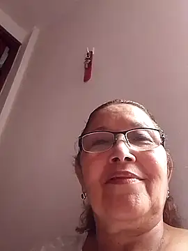 Snapshot of Cessi50 chatting on February 19, 2026, 4:48 pm Cessi50 online show from February 19, 2026, 4:48 pm