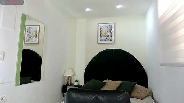 Snapshot of _Anna_Maria chatting on April 28, 2026, 7:40 pm Anna Maria online show from April 28, 2026, 7:40 pm