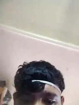 Snapshot of Elpichulotote20 chatting on February 16, 2026, 5:00 pm Elpichulotote20 online show from February 16, 2026, 5:00 pm