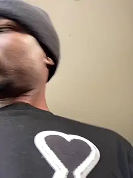 Ndodemnyamaxh online show from November 17, 2025, 4:05 am