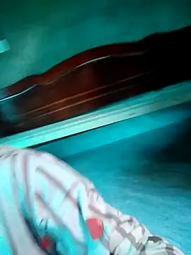 Snapshot of moe-sexxy chatting on November 7, 2025, 1:32 am moe-sexxy online show from November 7, 2025, 1:32 am