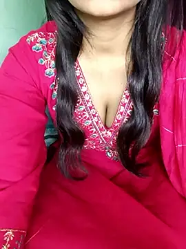 Snapshot of Hey_shiviii chatting on February 27, 2026, 3:51 am Hey shiviii online show from February 27, 2026, 3:51 am