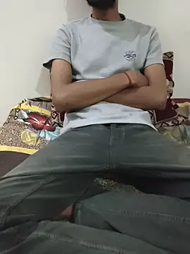 baby Cpl21 online show from March 27, 2026, 6:33 am