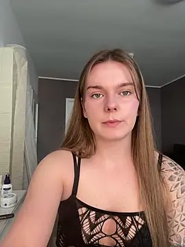 Snapshot of LisaFreierxx chatting on April 5, 2026, 3:08 pm LisaFreierxx online show from April 5, 2026, 3:08 pm