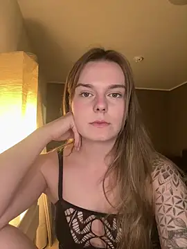 Snapshot of LisaFreierxx chatting on April 8, 2026, 8:32 pm LisaFreierxx online show from April 8, 2026, 8:32 pm