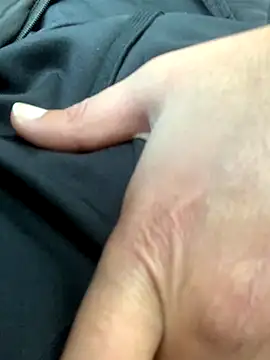 Snapshot of Hiddencore69 chatting on November 2, 2025, 3:50 pm Hiddencore69 online show from November 2, 2025, 3:50 pm