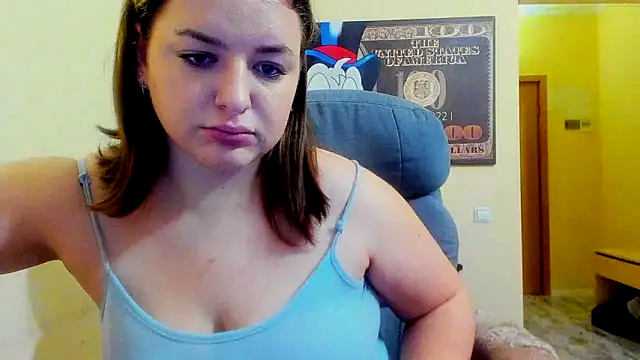 Lina-Elliot online show from November 7, 2025, 7:02 am