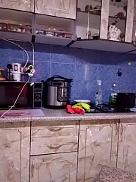 Lusandra1837lusi online show from April 15, 2026, 1:26 pm