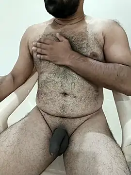 funnyboy 069 online show from May 22, 2026, 1:03 am