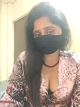 mouni499 online show from February 8, 2026, 12:03 pm