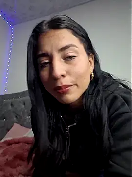 GISELLA   online show from March 19, 2026, 9:53 am