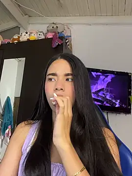 Snapshot of Milleradhara24 chatting on January 10, 2026, 1:34 am Milleradhara24 online show from January 10, 2026, 1:34 am