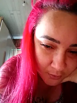 Snapshot of ruiviinhaah chatting on January 6, 2026, 11:14 am ruiviinhaah online show from January 6, 2026, 11:14 am