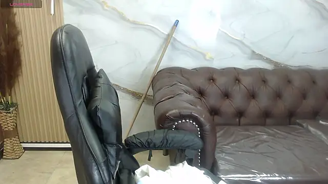 Snapshot of gabriella_storm_tf chatting on February 5, 2026, 1:23 am gabriella storm tf online show from February 5, 2026, 1:23 am