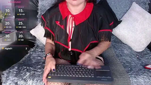 ESTEFANIA 344 online show from February 26, 2026, 6:30 pm