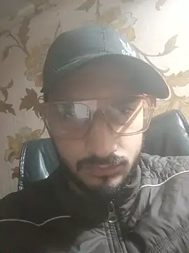 Snapshot of NoorxxxVampire chatting on December 20, 2025, 4:32 pm NoorxxxVampire online show from December 20, 2025, 4:32 pm