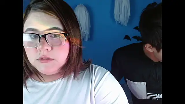 Danilo And Nyaa online show from November 7, 2025, 6:07 am