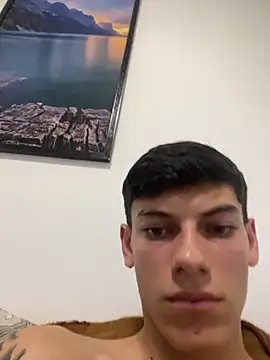 Snapshot of johnbe054 chatting on November 2, 2025, 5:01 am johnbe054 online show from November 2, 2025, 5:01 am