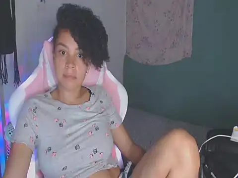 shayna cute online show from July 11, 2026, 11:49 pm