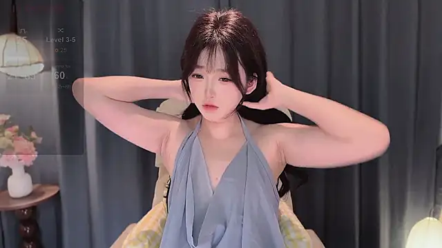 Yaiyigirl online show from March 19, 2026, 4:07 pm