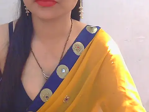 Sneha lovely01 online show from December 3, 2025, 6:25 am