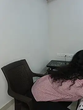 Snapshot of ITZ_GURU chatting on June 11, 2026, 3:31 pm ITZ GURU online show from June 11, 2026, 3:31 pm