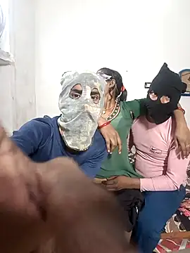 Real-Family online show from January 9, 2026, 5:31 pm