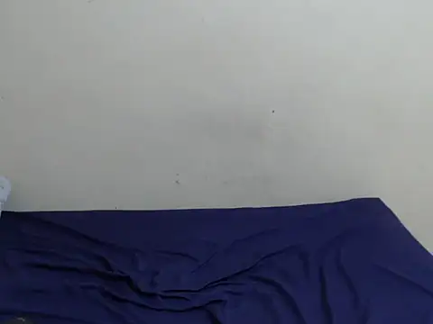 SexyLipss  online show from February 27, 2026, 2:56 am