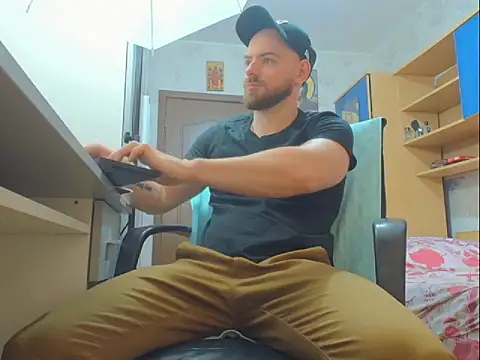 Snapshot of Ryanstone_ chatting on January 10, 2026, 5:36 am Ryanstone online show from January 10, 2026, 5:36 am