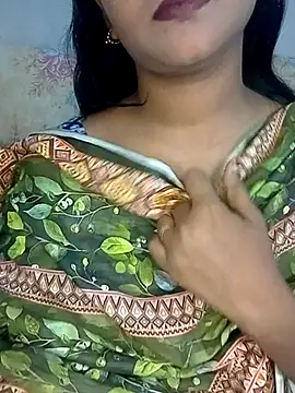 Snapshot of Neha533 chatting on May 9, 2026, 6:33 pm Neha533 online show from May 9, 2026, 6:33 pm