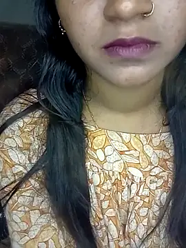 Snapshot of Neha533 chatting on April 18, 2026, 8:42 pm Neha533 online show from April 18, 2026, 8:42 pm