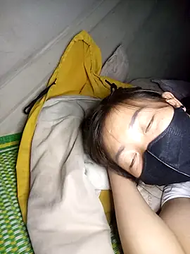 Snapshot of Mami_xxx chatting on November 27, 2025, 1:11 pm Mami xxx online show from November 27, 2025, 1:11 pm