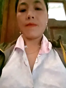 Sara pusyy online show from November 4, 2025, 4:49 am