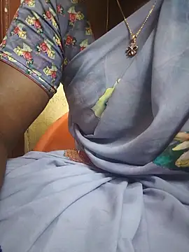 hyd couple7878 online show from February 16, 2026, 5:00 pm