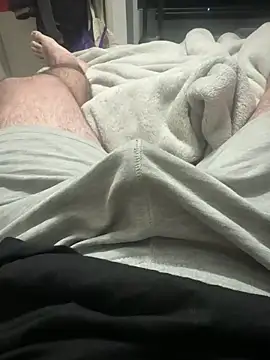 adamblunt59 online show from June 9, 2026, 10:38 am