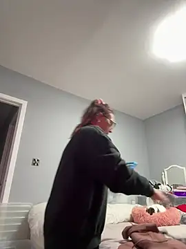 Snapshot of Angel-LinaX chatting on February 12, 2026, 9:47 pm Angel-LinaX online show from February 12, 2026, 9:47 pm