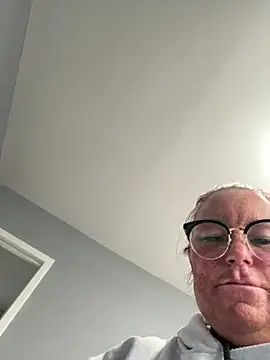 Snapshot of Angel-LinaX chatting on January 19, 2026, 2:32 pm Angel-LinaX online show from January 19, 2026, 2:32 pm