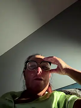 Snapshot of Angel-LinaX chatting on January 17, 2026, 10:57 pm Angel-LinaX online show from January 17, 2026, 10:57 pm