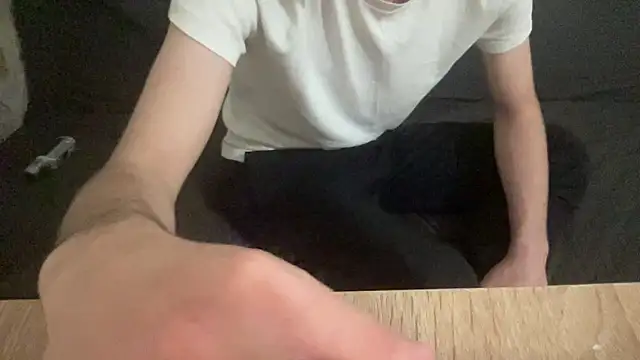 Snapshot of GthrRomain chatting on November 2, 2025, 7:08 pm GthrRomain online show from November 2, 2025, 7:08 pm