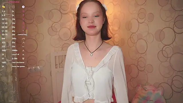 MaisieStarlight online show from November 24, 2025, 1:55 pm