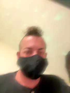 Snapshot of MILFMEL2025 chatting on November 2, 2025, 6:13 pm MILFMEL2025 online show from November 2, 2025, 6:13 pm